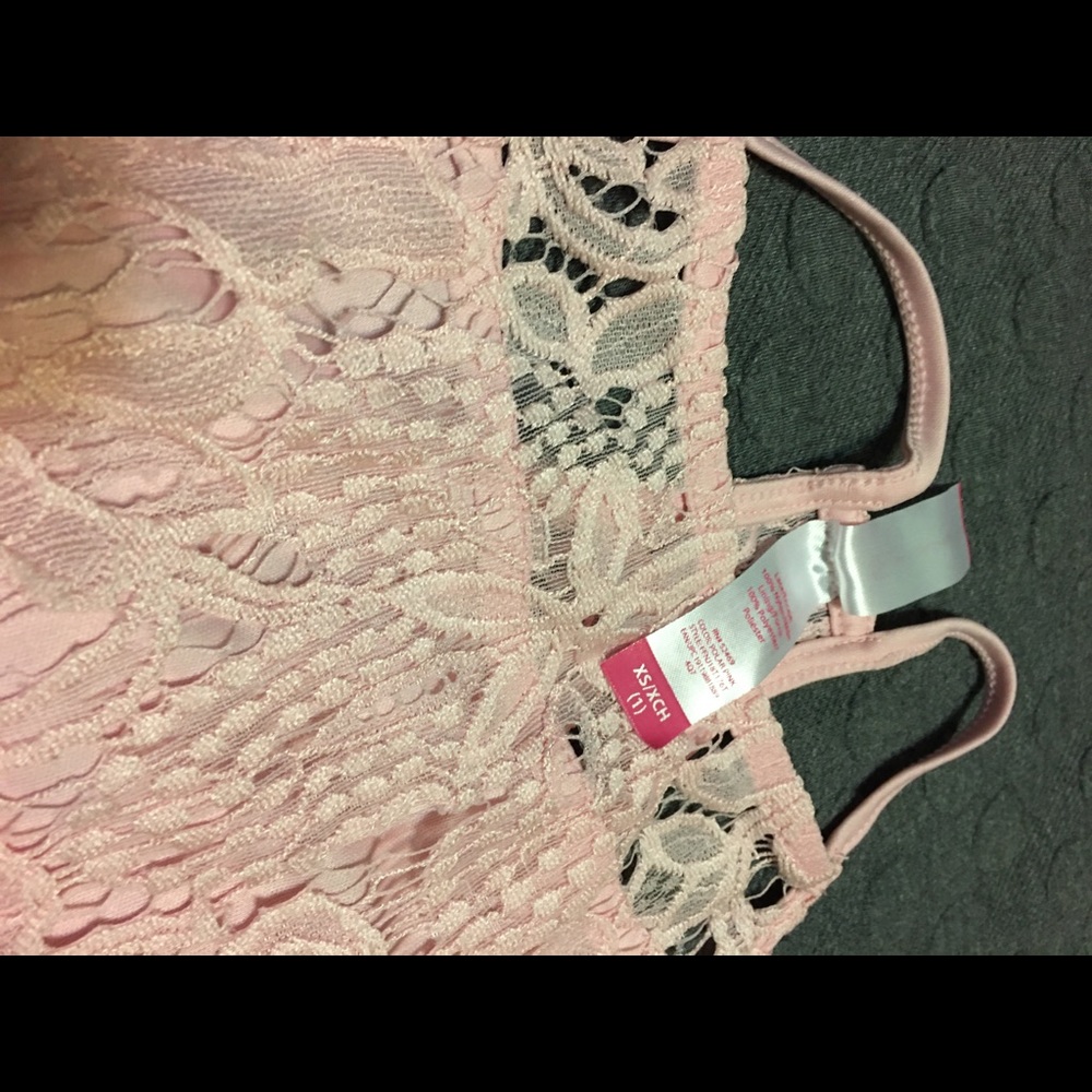 Top - Picture 2 of 3
